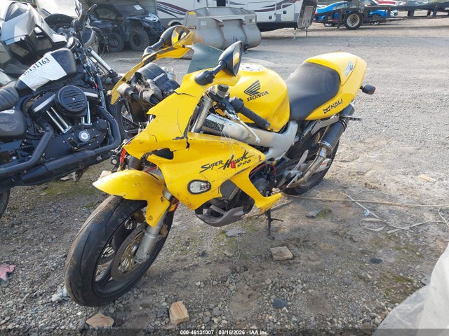 1999 Honda Vtr1000 F მანქანა იყიდება აუქციონზე, vin: JH2SC3600XM100361, აუქციონის ნომერი: 46131007