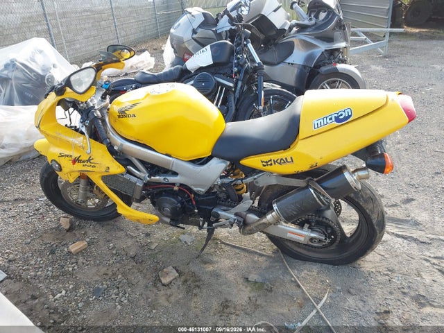 1999 Honda Vtr1000 F მანქანა იყიდება აუქციონზე, vin: JH2SC3600XM100361, აუქციონის ნომერი: 46131007