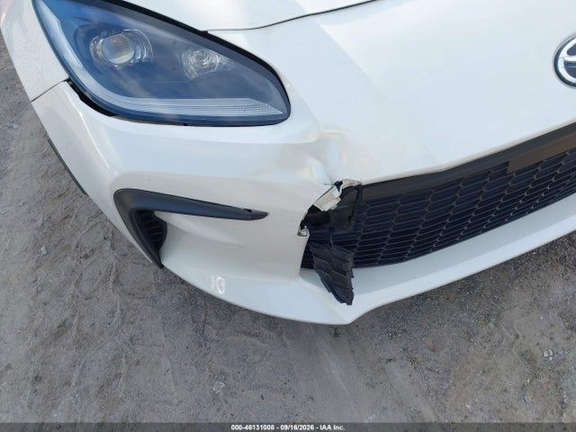 46131008 :رقم المزاد ، JF1ZNBC1XP8763055 vin ، 2023 Toyota Gr86 مزاد بيع