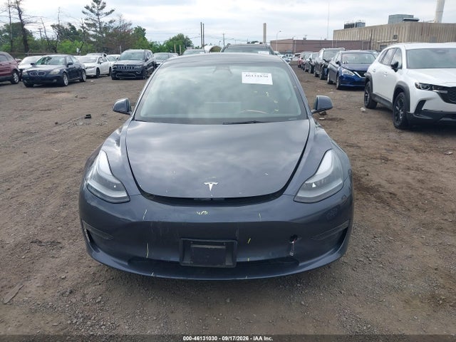 Tesla Model 3 Long Range 2022 5YJ3E1EB2NF334991 Image 11