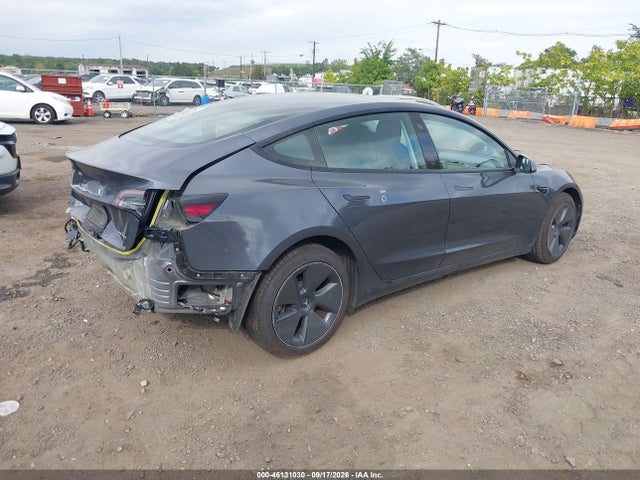 Tesla Model 3 Long Range 2022 5YJ3E1EB2NF334991 Image 4