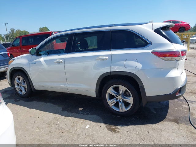 2015 Toyota Highlander Hybrid Limited Platinum V6 მანქანა იყიდება აუქციონზე, vin: 5TDDCRFH7FS011836, აუქციონის ნომერი: 46131047
