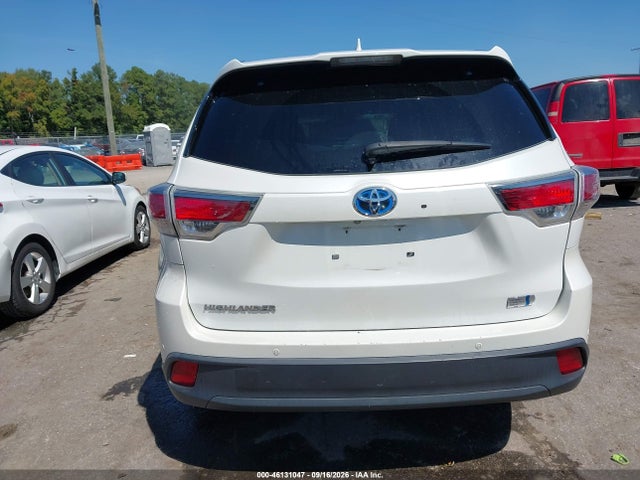 2015 Toyota Highlander Hybrid Limited Platinum V6 მანქანა იყიდება აუქციონზე, vin: 5TDDCRFH7FS011836, აუქციონის ნომერი: 46131047