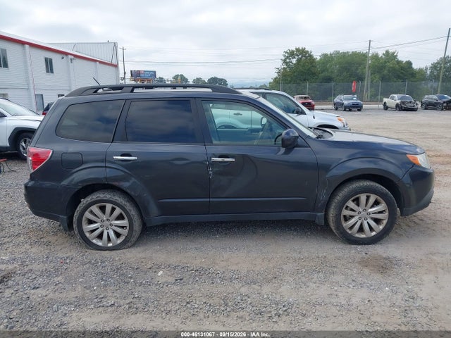 46131067 :رقم المزاد ، JF2SHADC2DH441892 vin ، 2013 Subaru Forester 2.5x Premium مزاد بيع