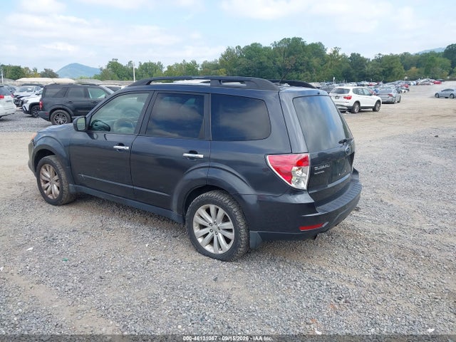46131067 :رقم المزاد ، JF2SHADC2DH441892 vin ، 2013 Subaru Forester 2.5x Premium مزاد بيع