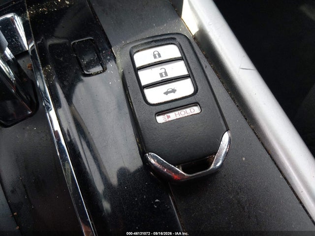 46131072 :رقم المزاد ، 1HGCR2F70FA131842 vin ، 2015 Honda Accord Ex مزاد بيع