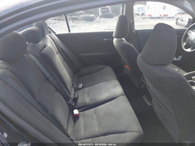 46131072 :رقم المزاد ، 1HGCR2F70FA131842 vin ، 2015 Honda Accord Ex مزاد بيع