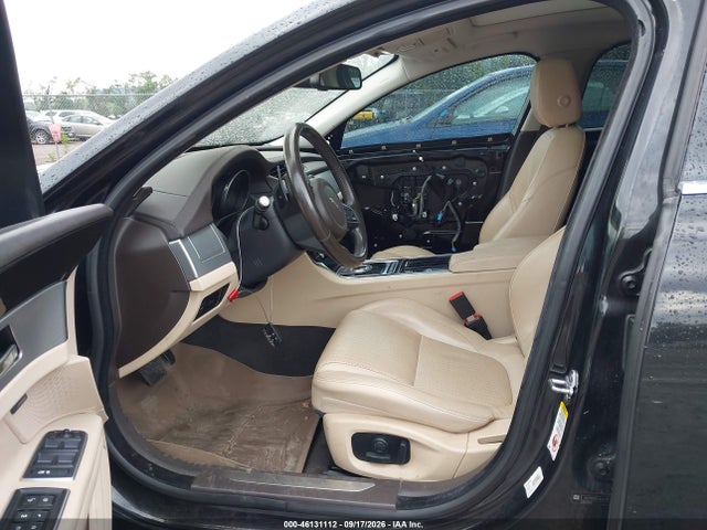 Продаж на аукціоні авто 2017 Jaguar Xf 20d Prestige, vin: SAJBK4BN9HCY45637, номер лоту: 46131112