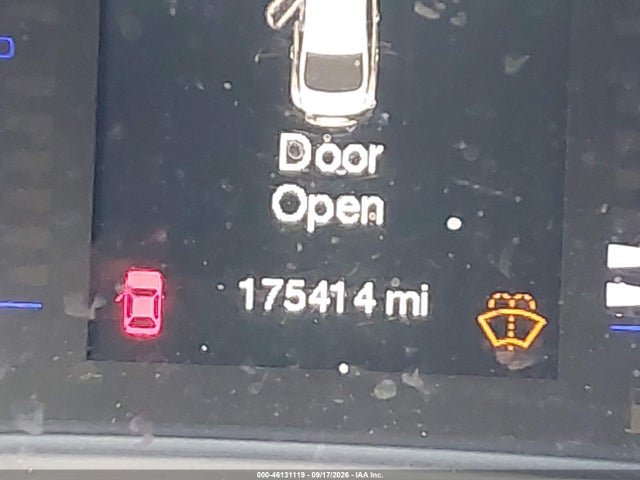 Продаж на аукціоні авто 2015 Chrysler 200 Limited, vin: 1C3CCCAB5FN537873, номер лоту: 46131119