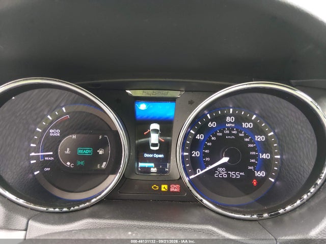 Продажа на аукционе авто 2015 Hyundai Sonata Hybrid, vin: KMHEC4A40FA133832, номер лота: 46131132