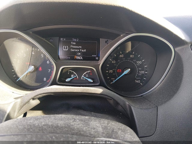 2015 Ford Focus Se მანქანა იყიდება აუქციონზე, vin: 1FADP3F20FL258667, აუქციონის ნომერი: 46131142