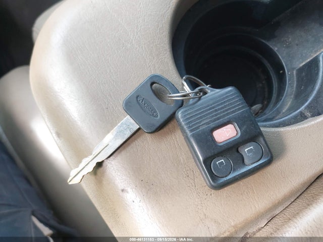 46131153 :رقم المزاد ، 1FTSW21P55EC41352 vin ، 2005 Ford F-250 Lariat/xl/xlt مزاد بيع