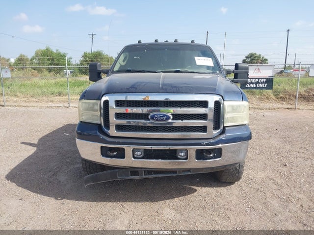 46131153 :رقم المزاد ، 1FTSW21P55EC41352 vin ، 2005 Ford F-250 Lariat/xl/xlt مزاد بيع