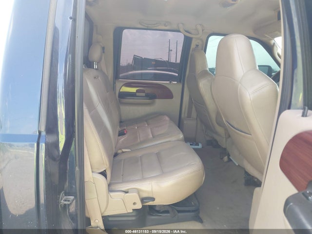 46131153 :رقم المزاد ، 1FTSW21P55EC41352 vin ، 2005 Ford F-250 Lariat/xl/xlt مزاد بيع