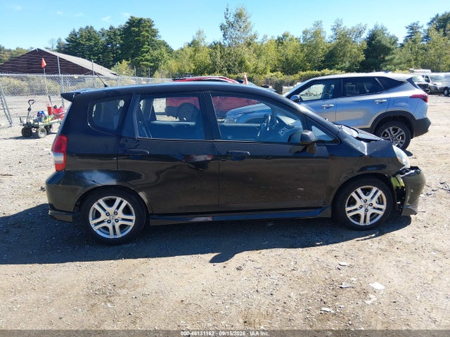Продажа на аукционе авто 2007 Honda Fit Sport, vin: JHMGD37627S027678, номер лота: 46131162