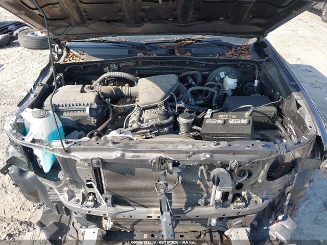 46131208 :رقم المزاد ، 3TYRX5GN4NT056548 vin ، 2022 Toyota Tacoma Sr مزاد بيع