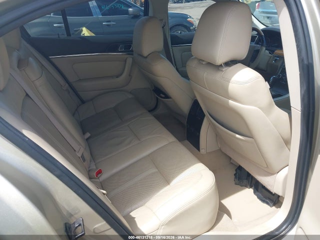46131218 :رقم المزاد ، 1LNHL9DR3AG601821 vin ، 2010 Lincoln Mks مزاد بيع