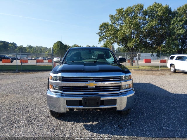 46131308 :رقم المزاد ، 1GC1KUEG9JF240092 vin ، 2018 Chevrolet Silverado 2500hd Wt مزاد بيع