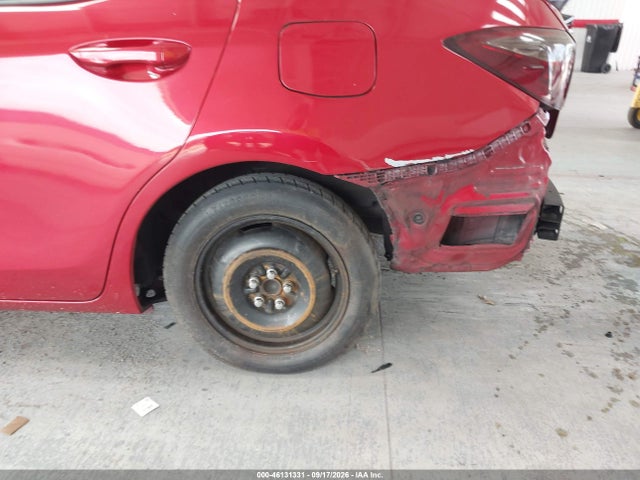 2015 Toyota Corolla S Plus მანქანა იყიდება აუქციონზე, vin: 2T1BURHE0FC276923, აუქციონის ნომერი: 46131331