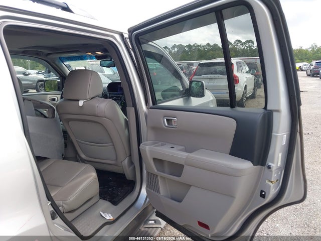46131352 :رقم المزاد ، 5FNYF3H51EB005526 vin ، 2014 Honda Pilot Ex-l مزاد بيع
