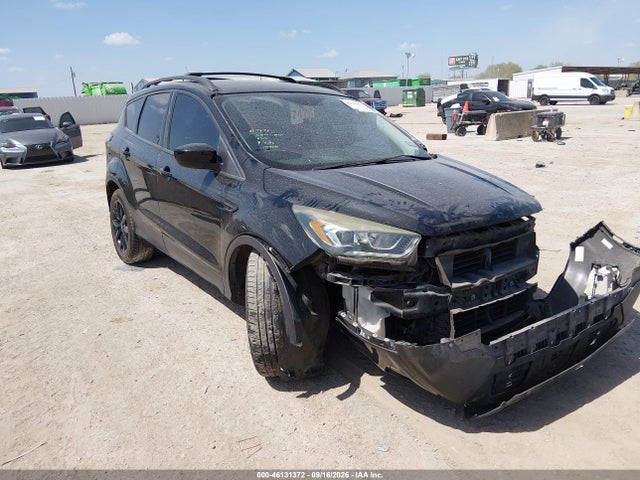 46131372 :رقم المزاد ، 1FMCU0GD7HUA93545 vin ، 2017 Ford Escape Se مزاد بيع