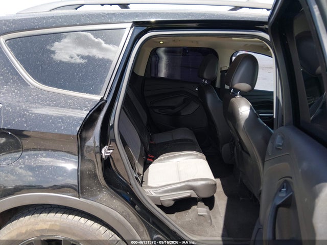 46131372 :رقم المزاد ، 1FMCU0GD7HUA93545 vin ، 2017 Ford Escape Se مزاد بيع
