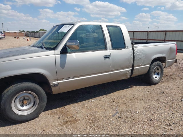 46131383 :رقم المزاد ، 1GCEC19R8WE157856 vin ، 1998 Chevrolet C1500 Fleetside مزاد بيع