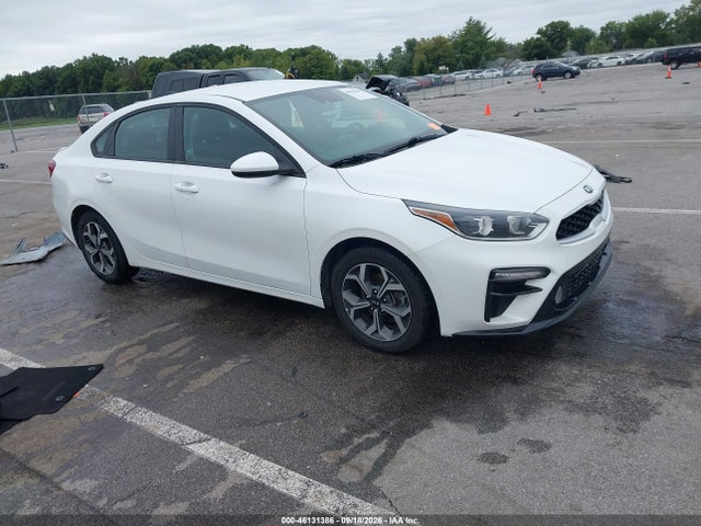 2021 Kia Forte Lxs მანქანა იყიდება აუქციონზე, vin: 3KPF24AD2ME296181, აუქციონის ნომერი: 46131386