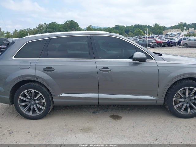 2017 Audi Q7 3.0t Premium მანქანა იყიდება აუქციონზე, vin: WA1LAAF72HD005123, აუქციონის ნომერი: 46131388