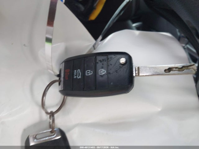 KIA Optima Lx 2016 5XXGT4L39GG005290 Image 11