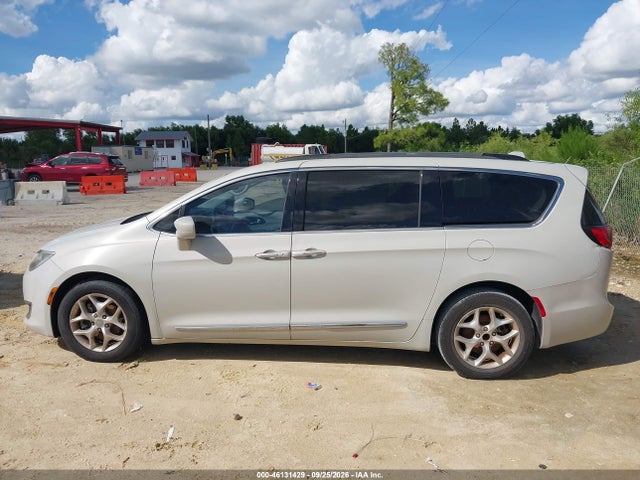 Aukcja sprzedaży 2017 Chrysler Pacifica Touring-l, vin: 2C4RC1BG0HR670695, numer aukcji: 46131429