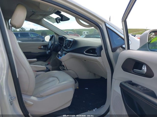 Aukcja sprzedaży 2017 Chrysler Pacifica Touring-l, vin: 2C4RC1BG0HR670695, numer aukcji: 46131429