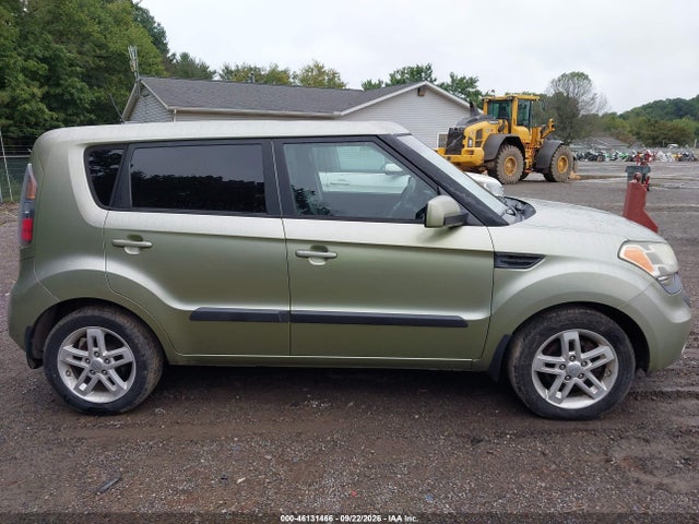 2011 Kia Soul + მანქანა იყიდება აუქციონზე, vin: KNDJT2A21B7315438, აუქციონის ნომერი: 46131466