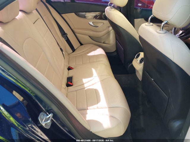Продаж на аукціоні авто 2017 Mercedes-benz C 300 4matic, vin: 55SWF4KB8HU231450, номер лоту: 46131490