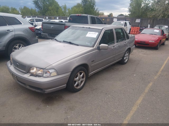 1998 Volvo S70 Gtas/gtms მანქანა იყიდება აუქციონზე, vin: YV1LS5545W2520010, აუქციონის ნომერი: 46131493