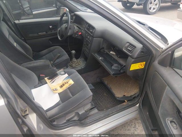 1998 Volvo S70 Gtas/gtms მანქანა იყიდება აუქციონზე, vin: YV1LS5545W2520010, აუქციონის ნომერი: 46131493