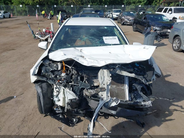 46131508 :رقم المزاد ، 5YFBURHE4FP246730 vin ، 2015 Toyota Corolla Le مزاد بيع