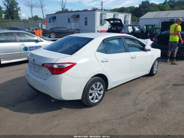 46131508 :رقم المزاد ، 5YFBURHE4FP246730 vin ، 2015 Toyota Corolla Le مزاد بيع