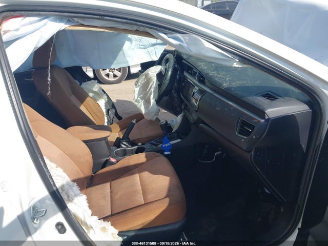 46131508 :رقم المزاد ، 5YFBURHE4FP246730 vin ، 2015 Toyota Corolla Le مزاد بيع