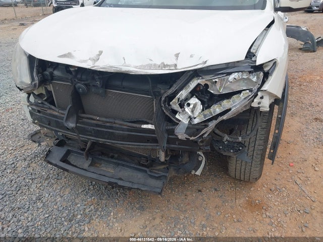 2015 Nissan Rogue Sv მანქანა იყიდება აუქციონზე, vin: KNMAT2MV1FP569632, აუქციონის ნომერი: 46131542
