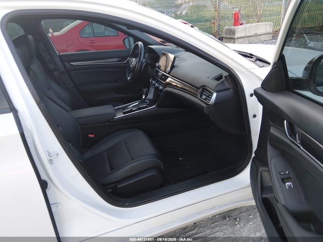 1HGCV1F31NA008133 Honda Accord Sport