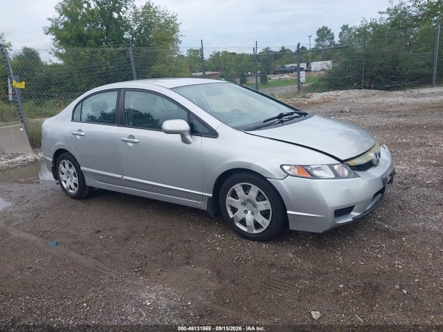 Auction sale of the 2010 Honda Civic Lx, vin: 19XFA1F51AE084113, lot number: 46131568