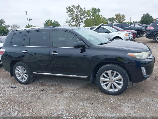 46131573 :رقم المزاد ، JTEDC3EH9C2008157 vin ، 2012 Toyota Highlander Hybrid Limited V6 مزاد بيع