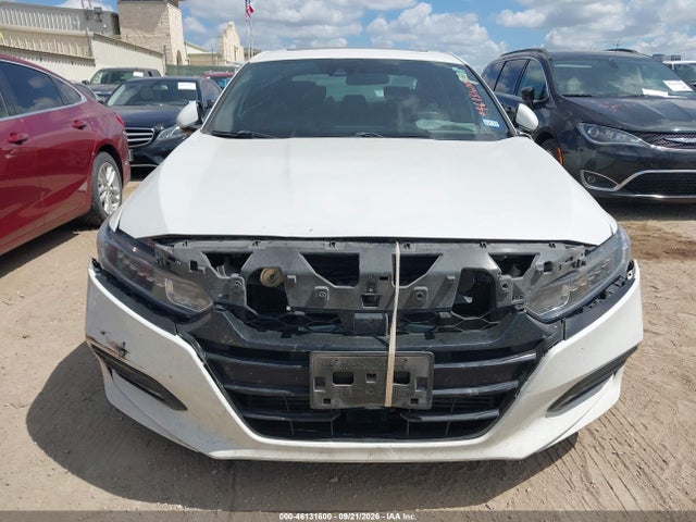 46131600 :رقم المزاد ، 1HGCV2F30JA042306 vin ، 2018 Honda Accord Sport 2.0t مزاد بيع
