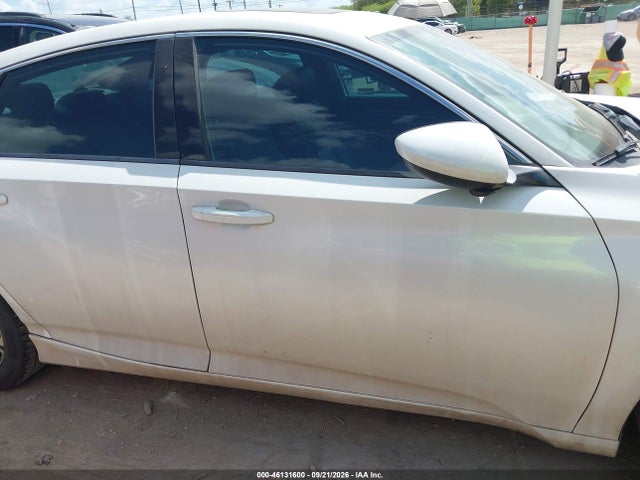 46131600 :رقم المزاد ، 1HGCV2F30JA042306 vin ، 2018 Honda Accord Sport 2.0t مزاد بيع