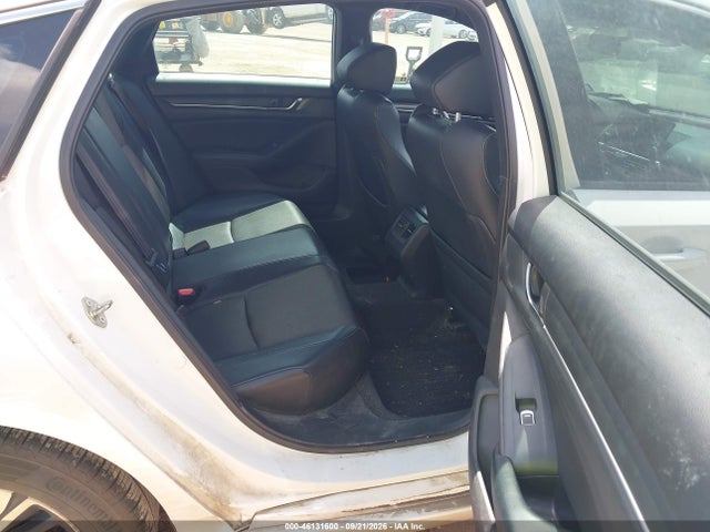 46131600 :رقم المزاد ، 1HGCV2F30JA042306 vin ، 2018 Honda Accord Sport 2.0t مزاد بيع