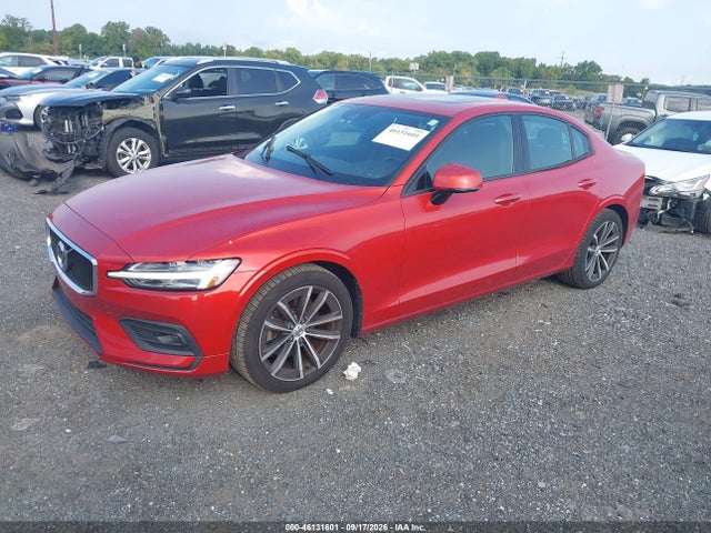 Продаж на аукціоні авто 2021 Volvo S60 T5 Momentum, vin: 7JR102FK9MG094905, номер лоту: 46131601