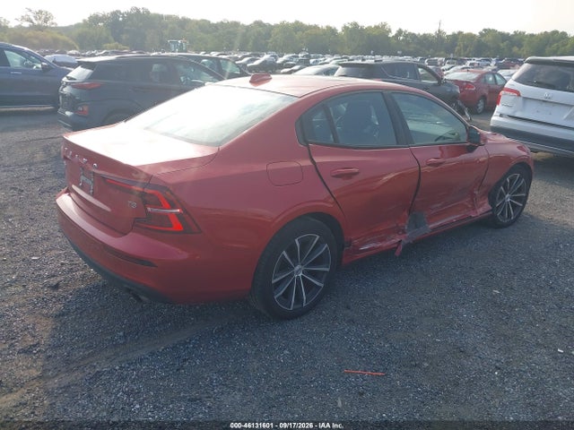 Продаж на аукціоні авто 2021 Volvo S60 T5 Momentum, vin: 7JR102FK9MG094905, номер лоту: 46131601
