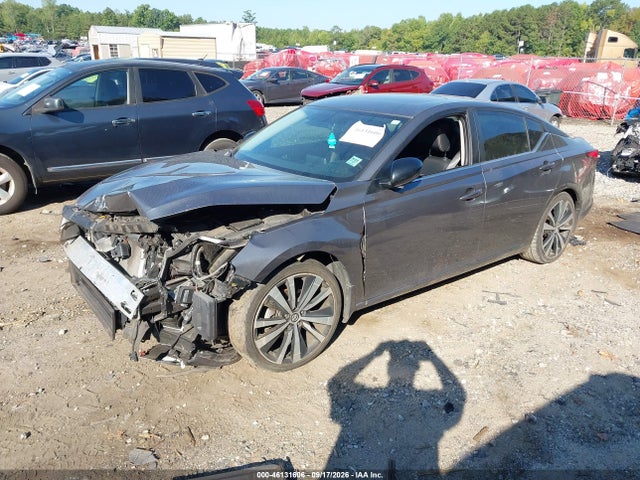 1N4BL4CV1KC133873 Nissan Altima 2.5 Sr