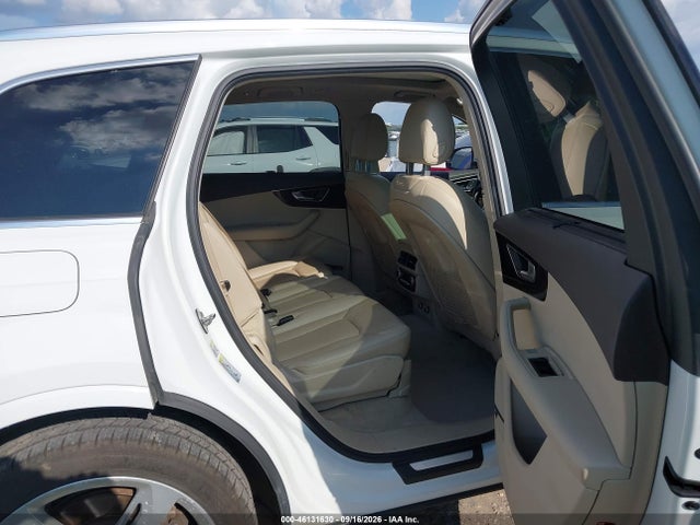 46131630 :رقم المزاد ، WA1VAAF76KD010681 vin ، 2019 Audi Q7 55 Premium مزاد بيع
